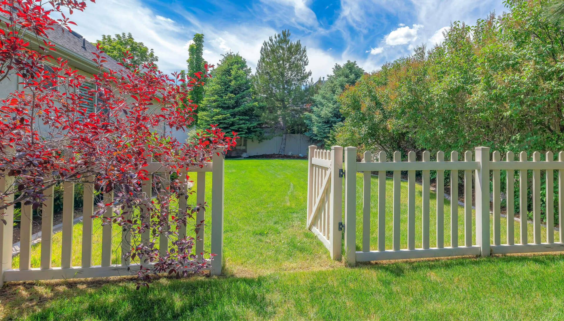 Fence gate installation services in Montgomery